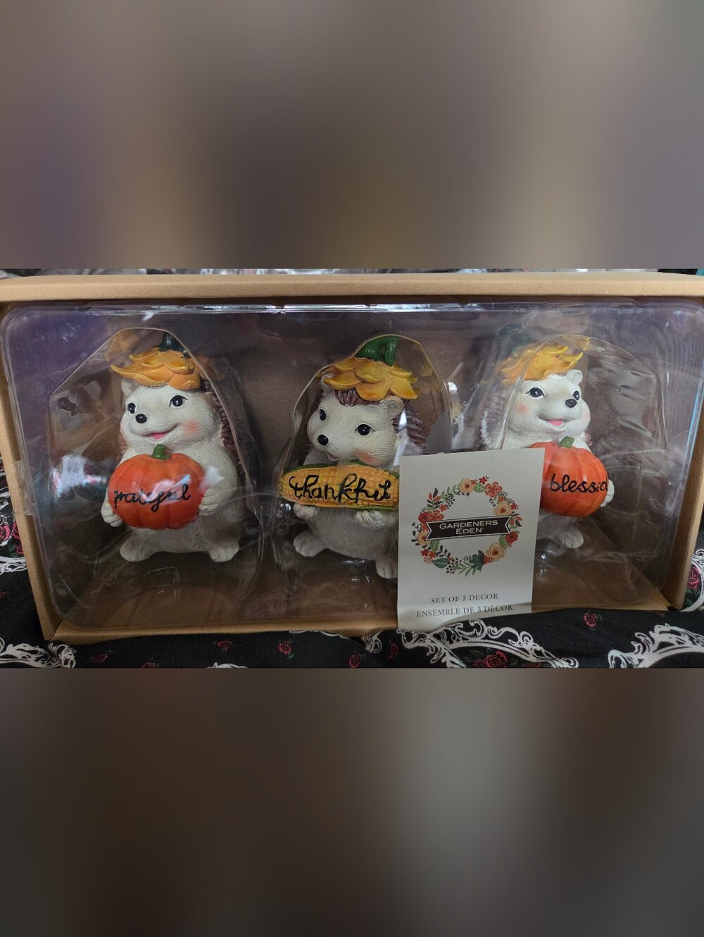 White Hedgehog Fall Figurine Set - Orange & Yellow
